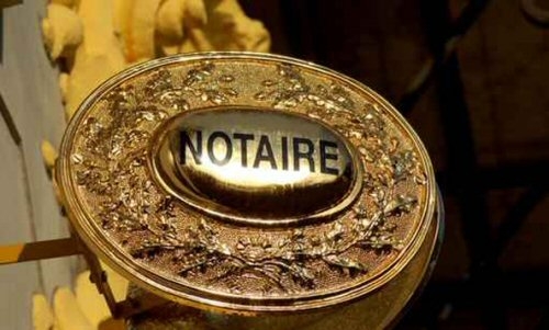 notaire